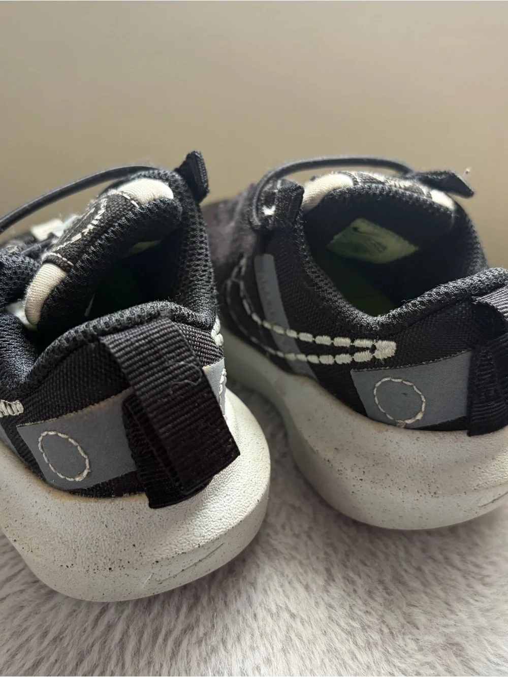 Nike Youth Black and White Mesh Sneakers